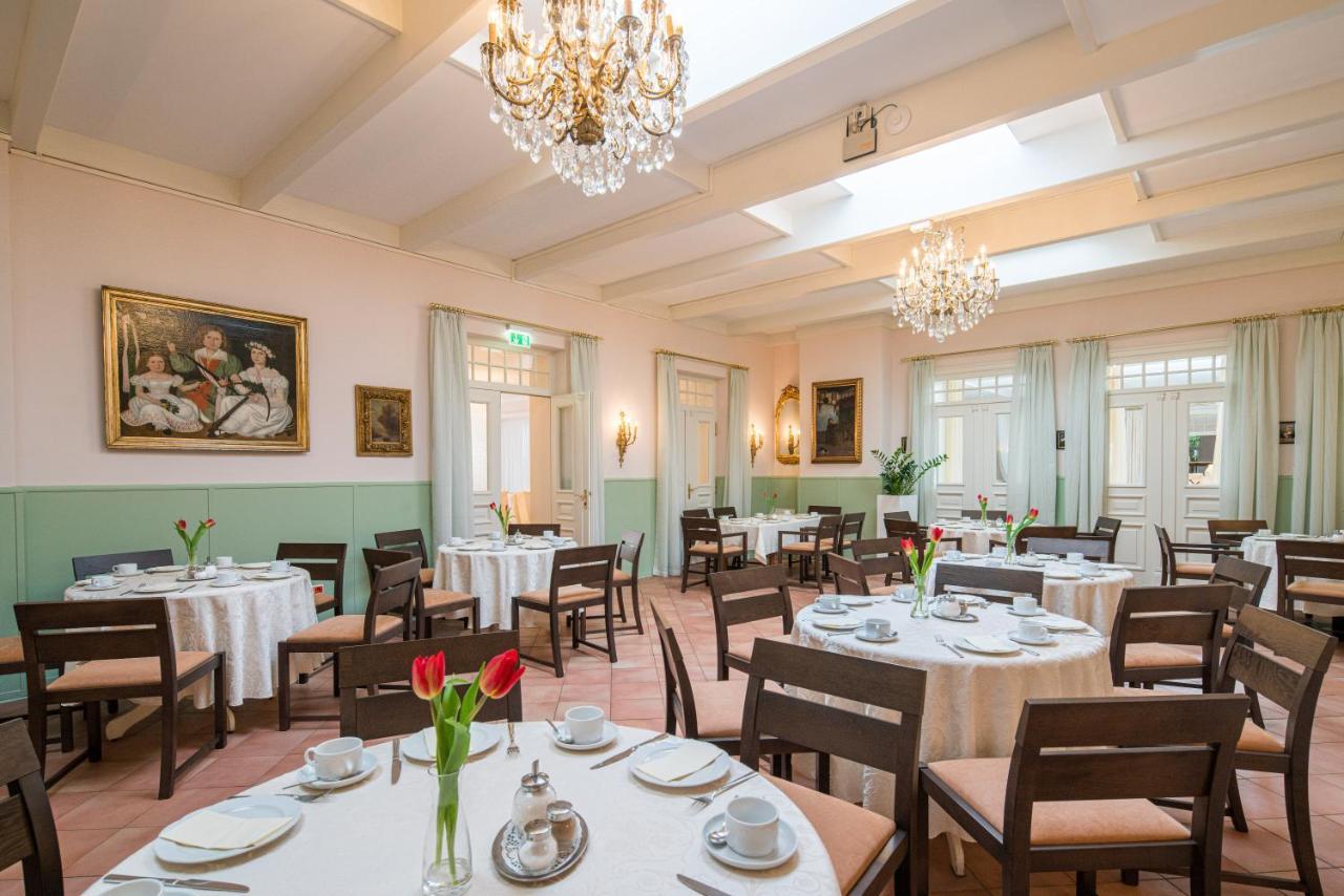 Hotel Niebueller Hof Extérieur photo